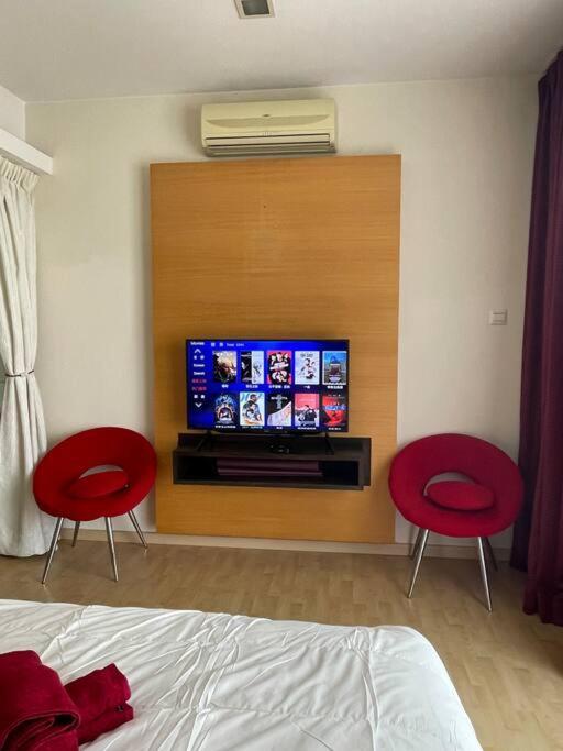 Private Jacuzzi Staycation At Kl City 921 Kuala Lumpur Exterior photo